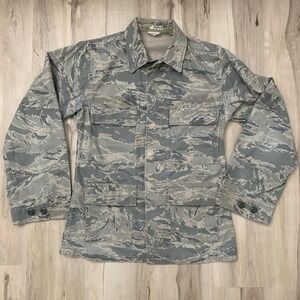 Air Force Camo jacket 40L authentic Small